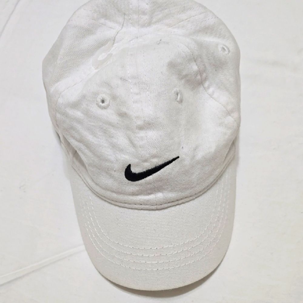 Nike White and Black Hat Classic Design Infant